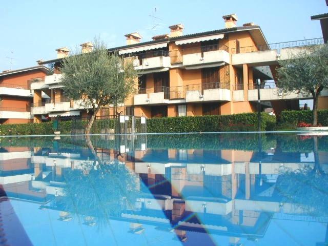 Apartament Discovery Flat With Pool & Bikes Sirmione Zewnętrze zdjęcie