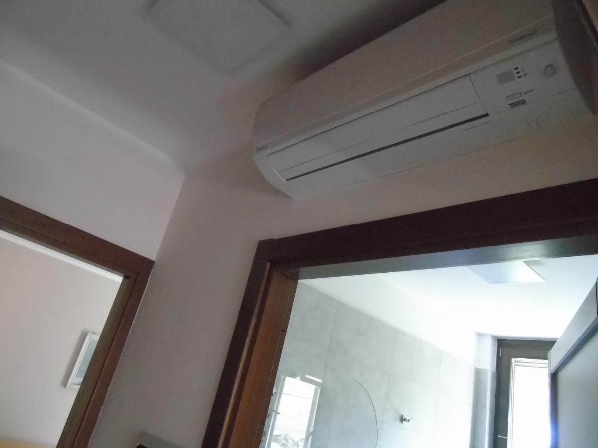 Apartament Discovery Flat With Pool & Bikes Sirmione Zewnętrze zdjęcie