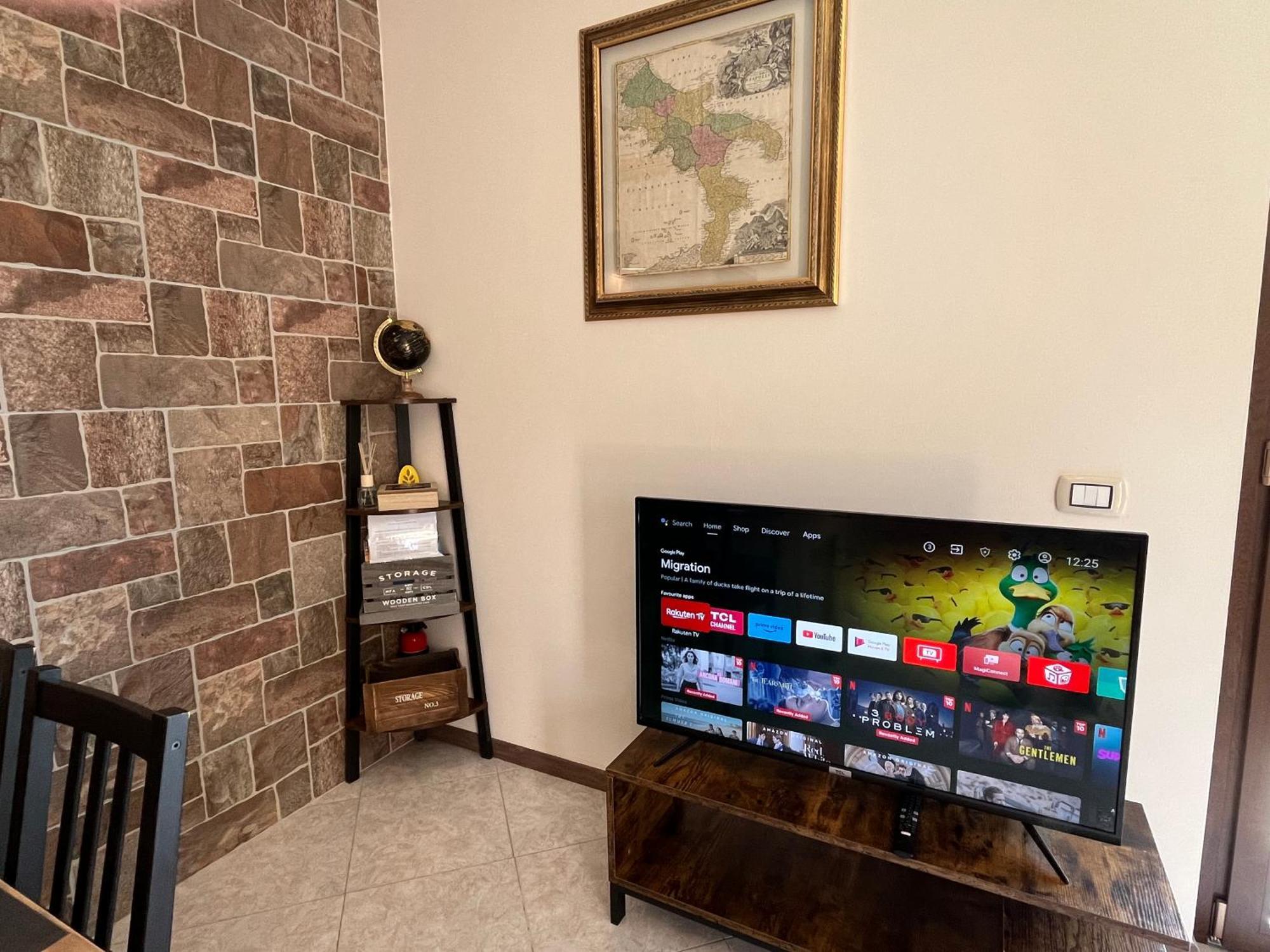 Apartament Discovery Flat With Pool & Bikes Sirmione Zewnętrze zdjęcie